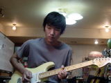 Check Here 写真をクリックするとビデオ再生します