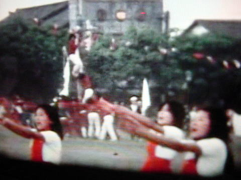 写真をクリックすると動画再生します